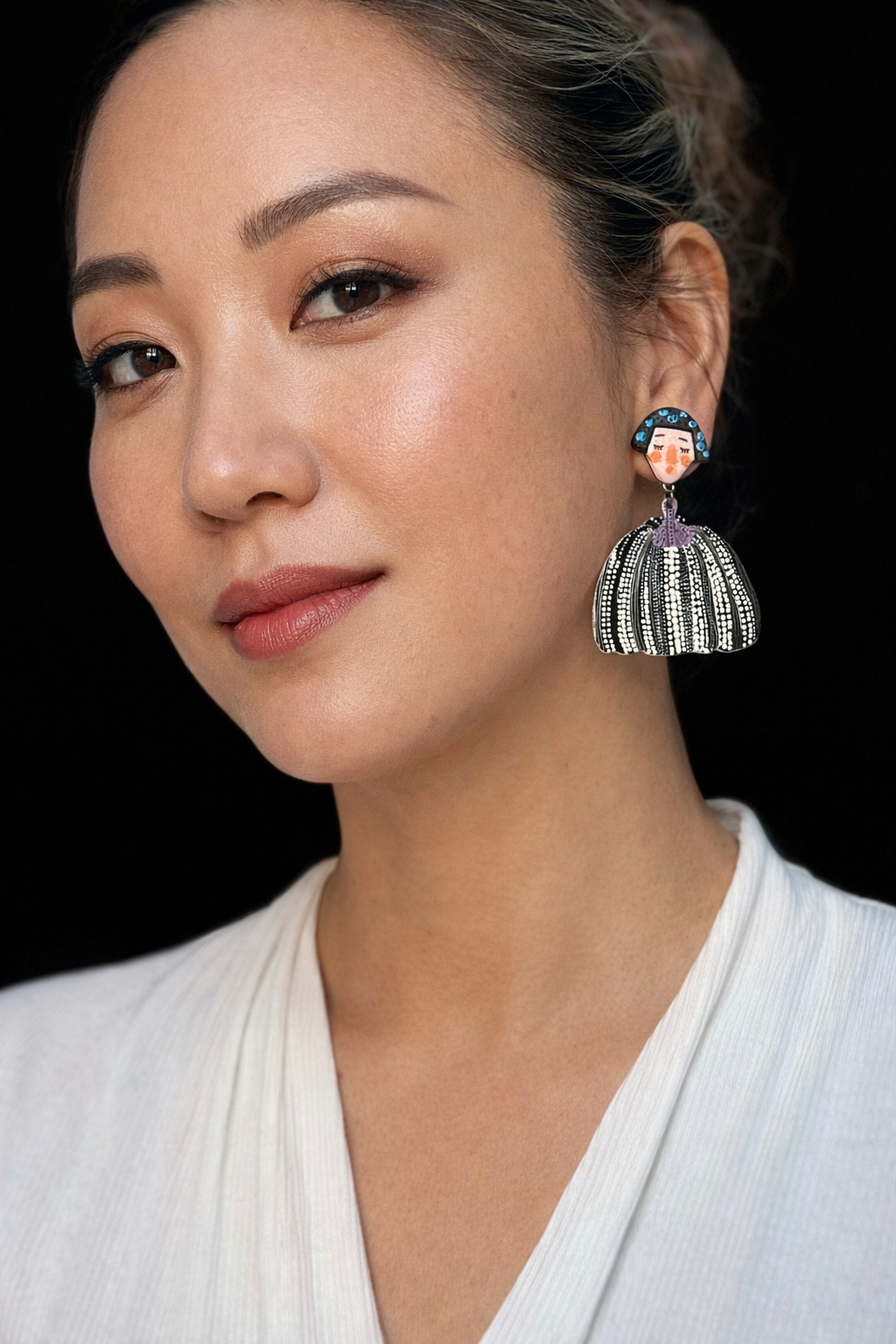 Art Face earrings