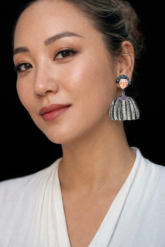 Art Face earrings